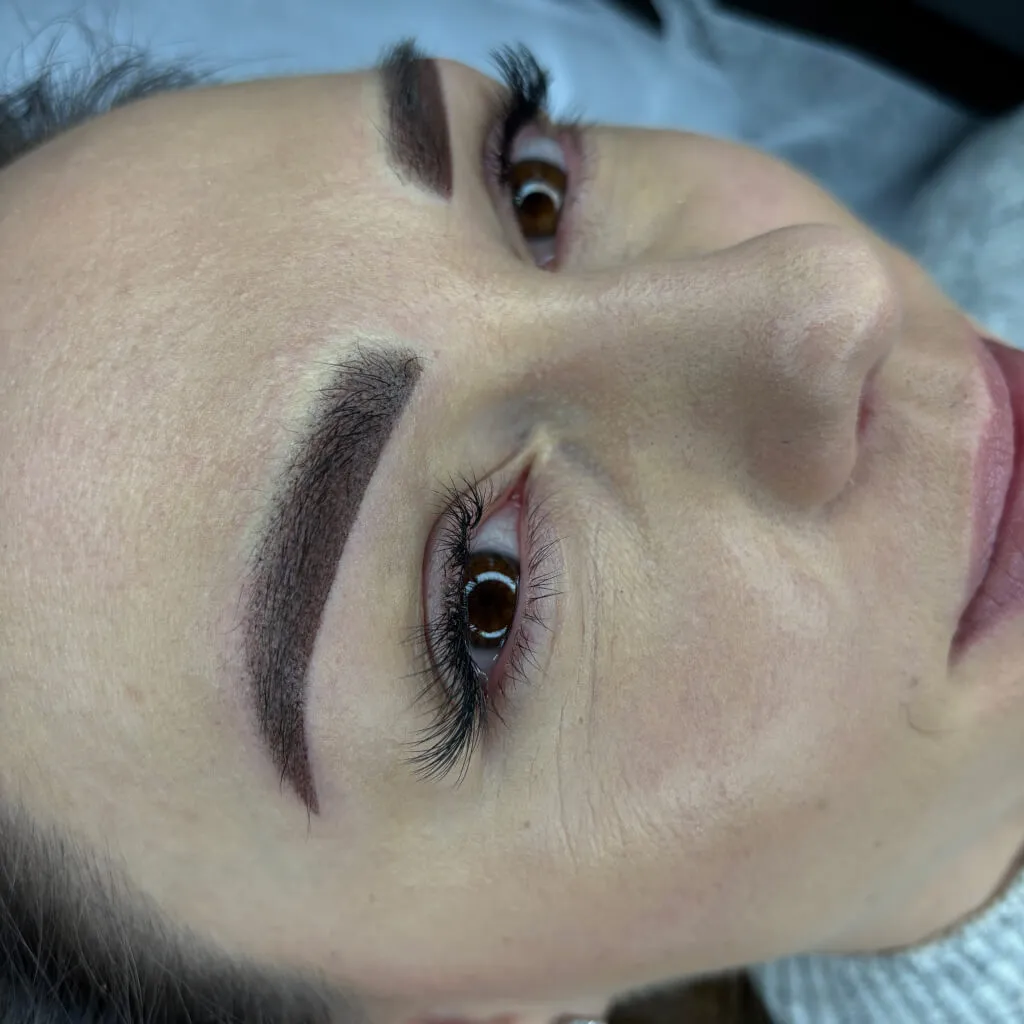 Makijaż permanentny